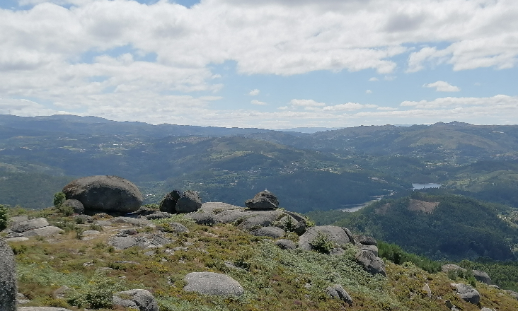 Quercus contesta projetos fotovoltaicos flutuantes na Peneda-Gerês