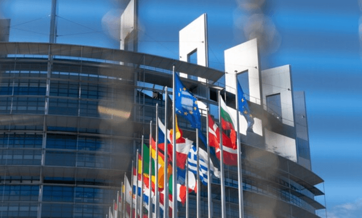 Áustria, Dinamarca, Espanha e Luxemburgo contestam proposta de taxonomia da Comissão. Alemanha opõe-se a energia nuclear