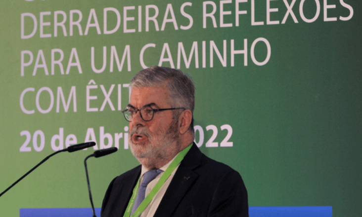 Falta de visão regional e monitorização insuficiente são falhas apontadas por Fernando Leite aos PERSU 